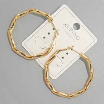 Kolczyki-kółka Xuping, grubość 3,5 mm, średnica 39×41 mm, pozłacane 18K