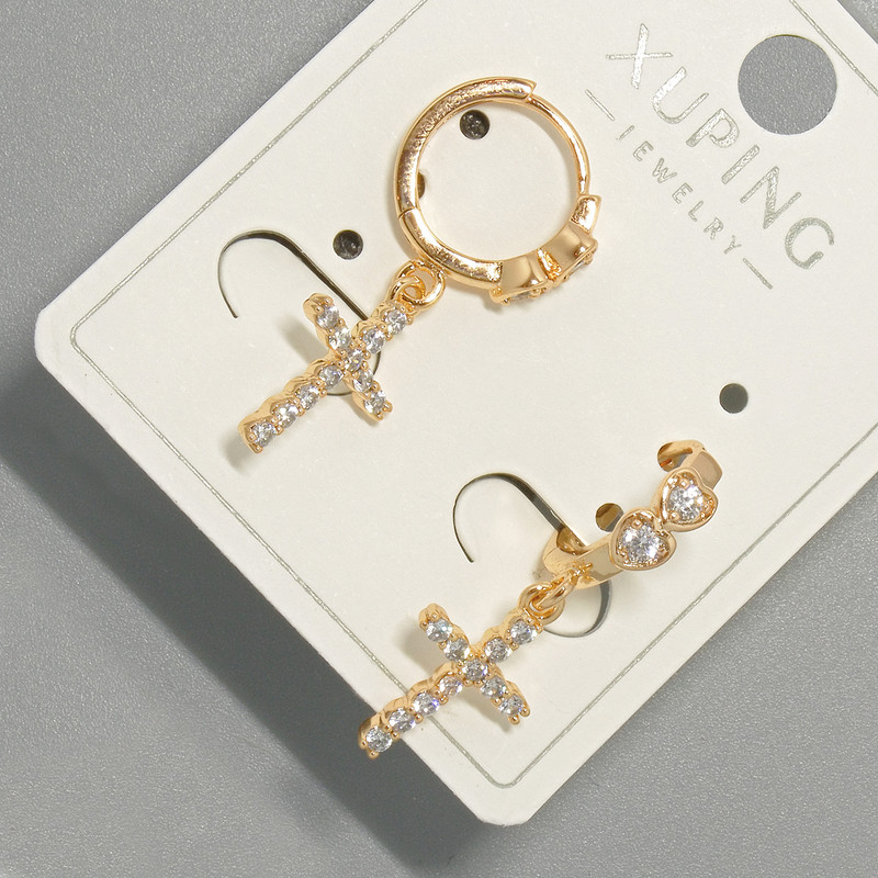Kolczyki «Krzyż» Xuping z białymi cyrkoniami, średnica 9×14 mm, długość 26 mm, pozłacane 18K
