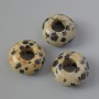 Koralik Pandora z jaspisem dalmatyńskim, średnica 14×7 mm, średnica otworu 5,5 mm