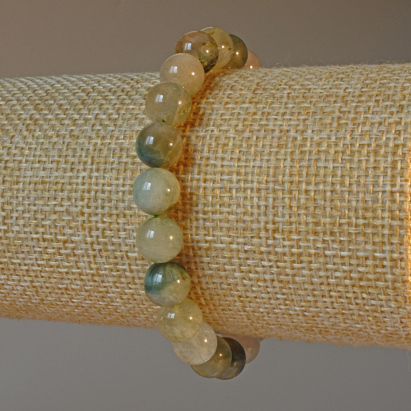 Bransoletka z kwarcu fantomowego z rutylem, naturalny kamień, gładka kulka, średnica 8 mm +/-, długość 18 cm +/- (elastyczna)