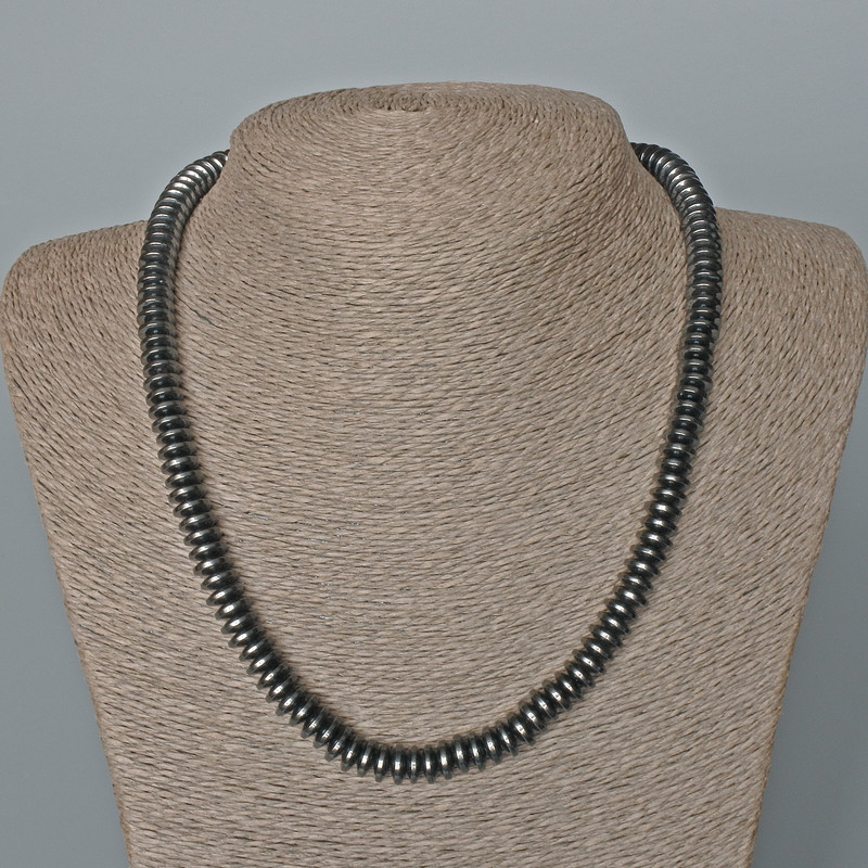 Naszyjnik z hematytu, gładkie rondelki, średnica ok. 8×3 mm, długość 48 cm