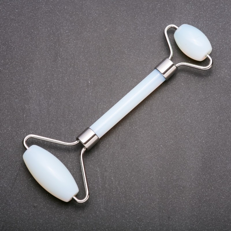 Masażer z kamienia księżycowego (syntetyczny), długość 14 cm, srebrny metal