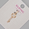 Zawieszka Xuping «Klucz» z białymi kryształami, średnica 25×8 mm ± Pozłacanie 18K