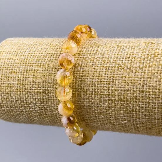 Bransoletka z naturalnego cytrynu, gładka kulka o średnicy 8,5 mm, długość 18 cm (elastyczna)