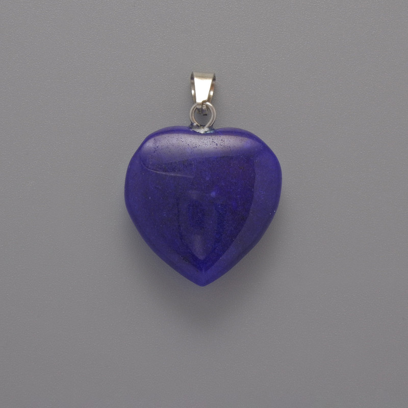 Wisiorek Serce z apatytu, średnica 20x20x6 mm ±, długość 28 mm ±