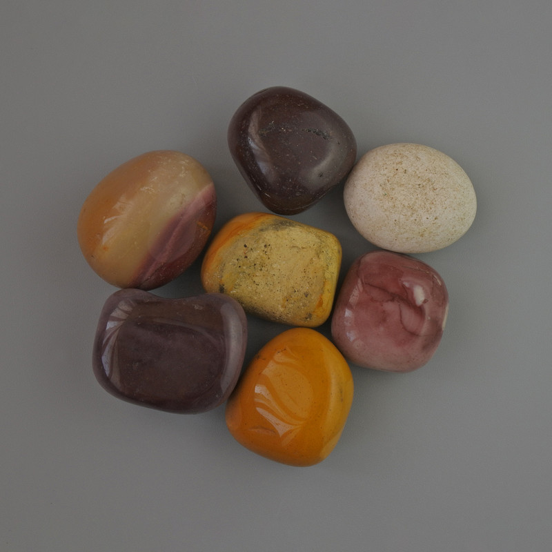 Kamień naturalny pamiątkowy – Jasper Mookaite, galetka, średnica 24×17 mm (+/-), opakowanie 100 g