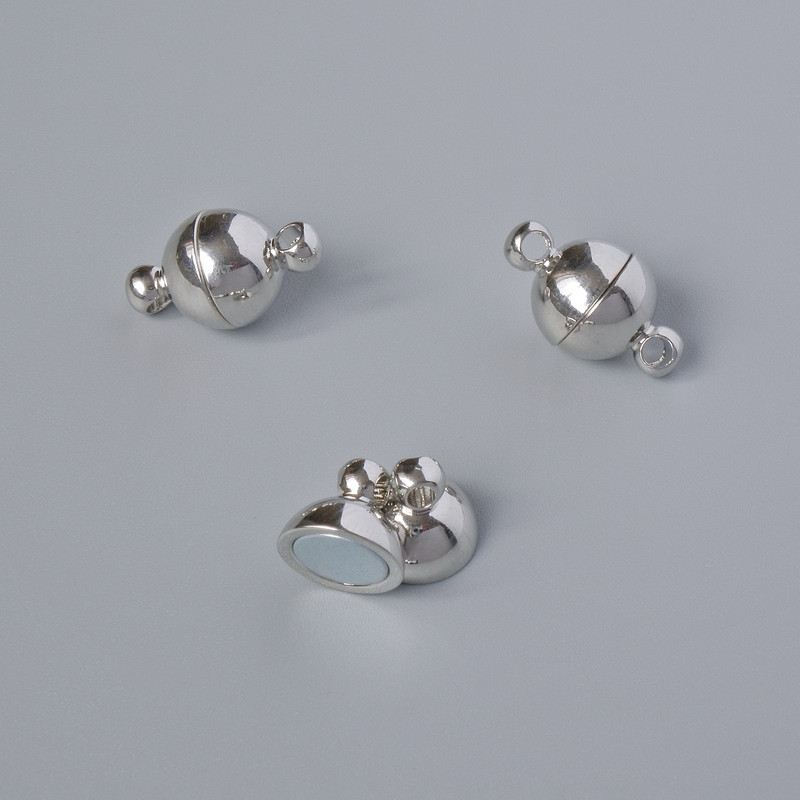 Zapięcie magnetyczne do biżuterii, średnica 14×8 mm, kolor srebrny metalu, 1 sztuka