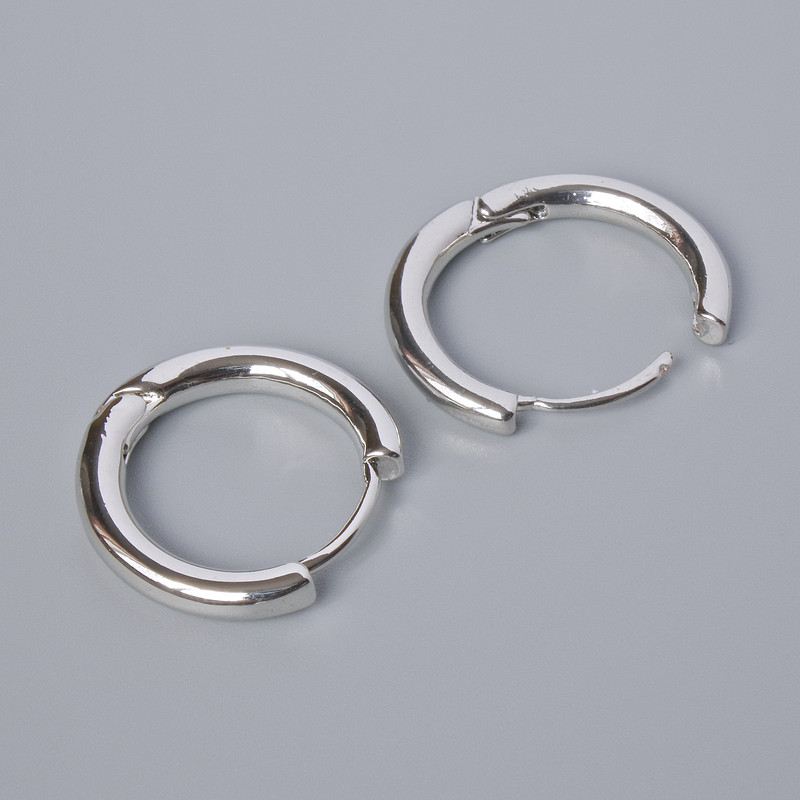 Zawieszki kongowe do kolczyków, kolor srebrny metalu, 18×19, 5×3 mm, para