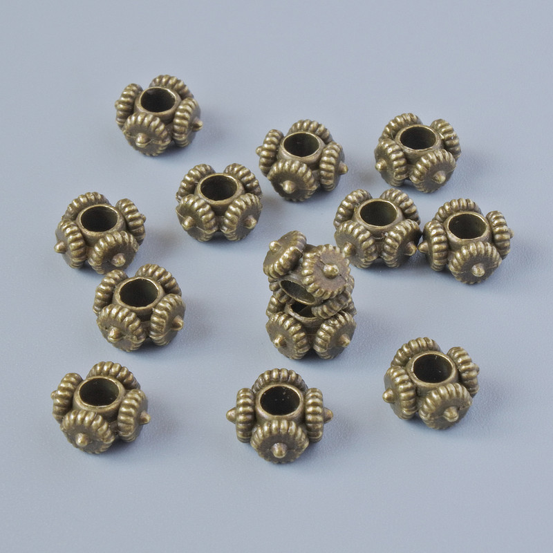 Bronzowe koraliki-wstawki, średnica 7,5×4 mm, otwór 2,6 mm, fasetowane, 13 szt. ±, kolor metalu brązowy