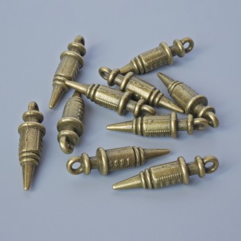 Zawieszka biżuteryjna „Strzykawka”, średnica 24,5×6,5 mm, średnica otworu 2 mm, opakowanie 10 szt. ±, kolor metalu brązowy