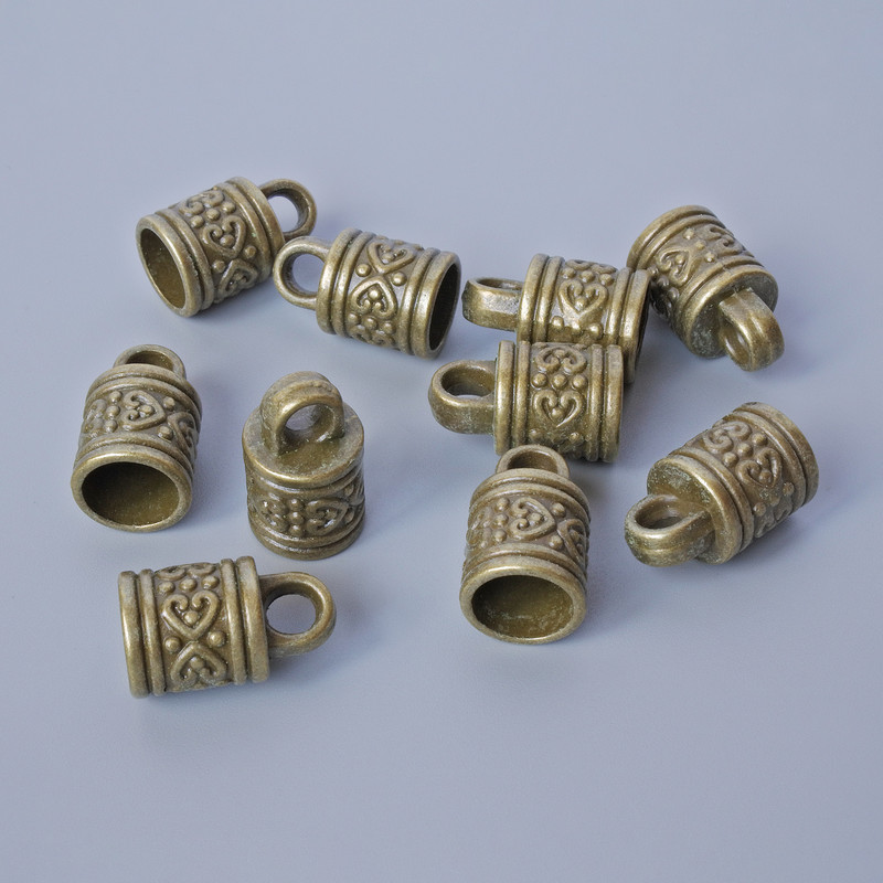 Końcówka okuciowa do biżuterii, kolor brązowy, wymiary 16x10 mm, średnica otworów 3,5 mm i 7,7 mm, opakowanie 10 szt.