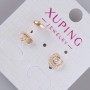 Kolczyki sztyfty Xuping z białymi cyrkoniami i kryształami, średnica ok. 8×7 mm, pozłacane 18K