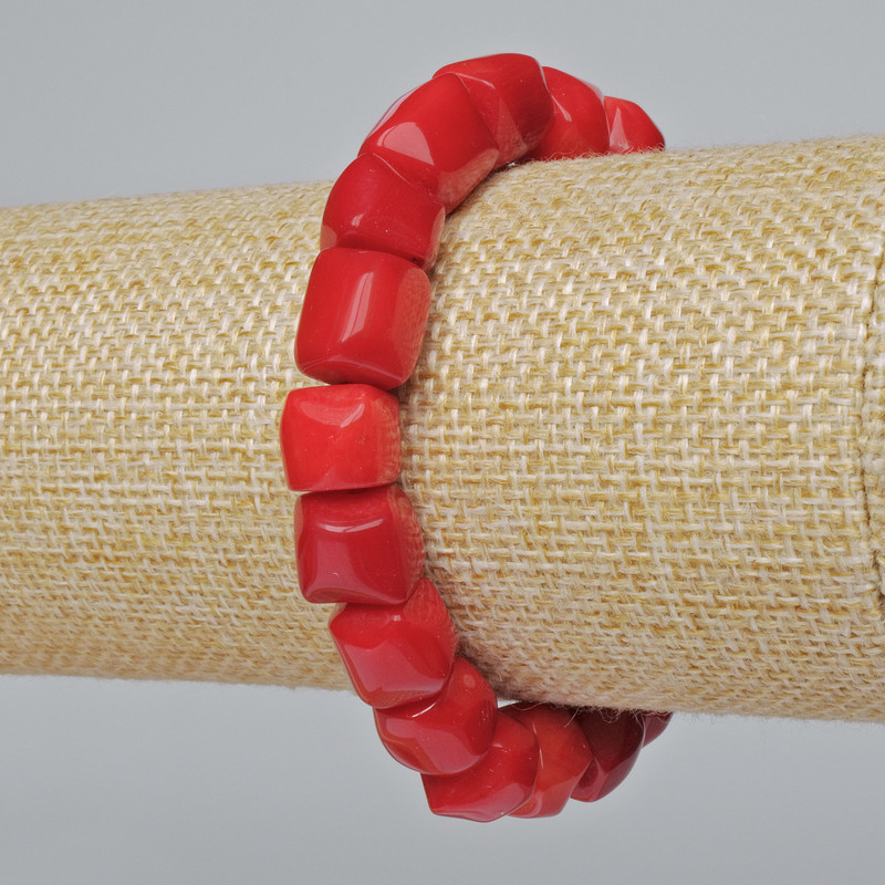 Bransoletka koralowa fasetowana (asortyment, średni rozmiar), średnica 12×13 mm +/-, długość 18 cm +/- (elastyczna)