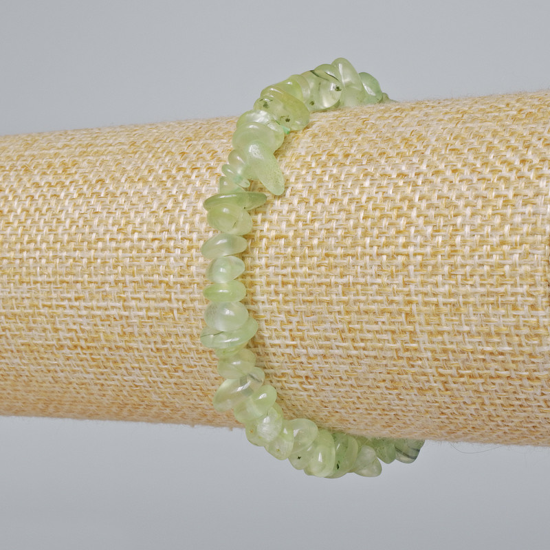 Bransoletka z prenitu — naturalny kamień, drobina, średnica 6×3 mm+, długość 18 cm ± (elastyczna)