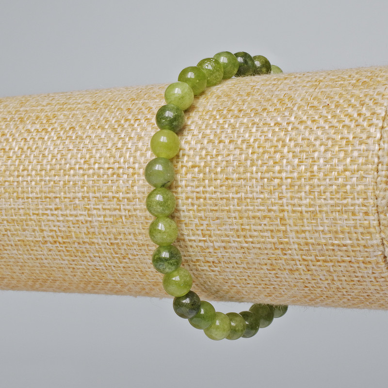 Bransoletka z jadeitu – gładkie kuleczki, 6 mm, długość 18 cm (rozciągana)