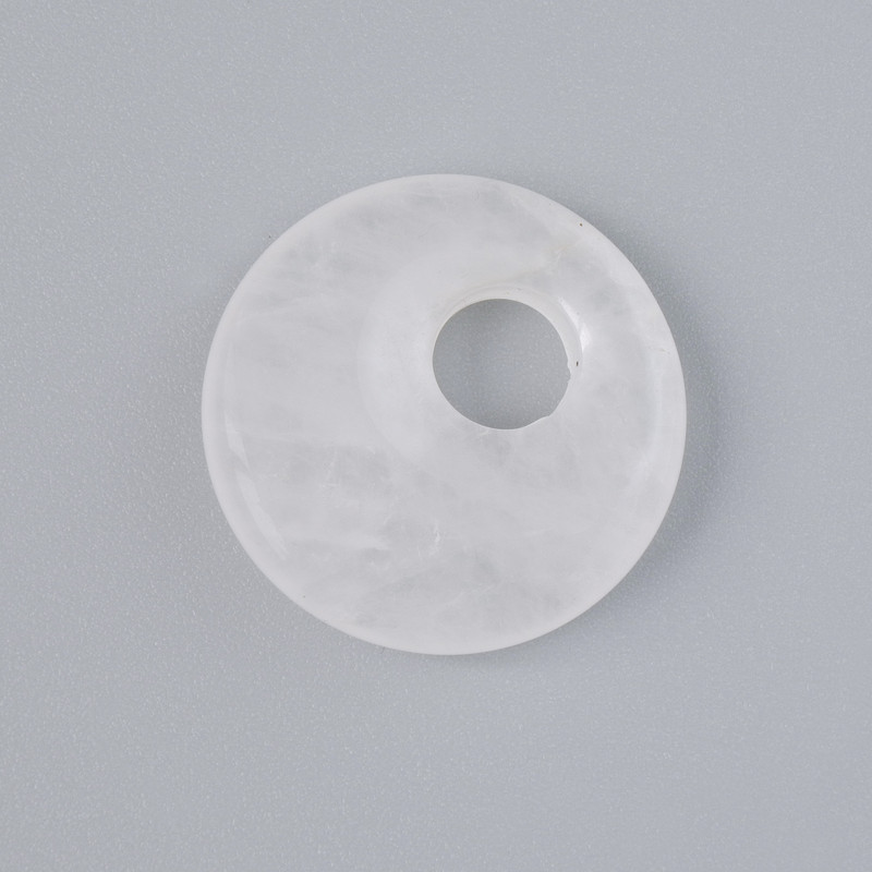 Wisiorek w kształcie donuta z górskiego kryształu, średnica 18×5 mm ±, średnica otworu 5 mm ±