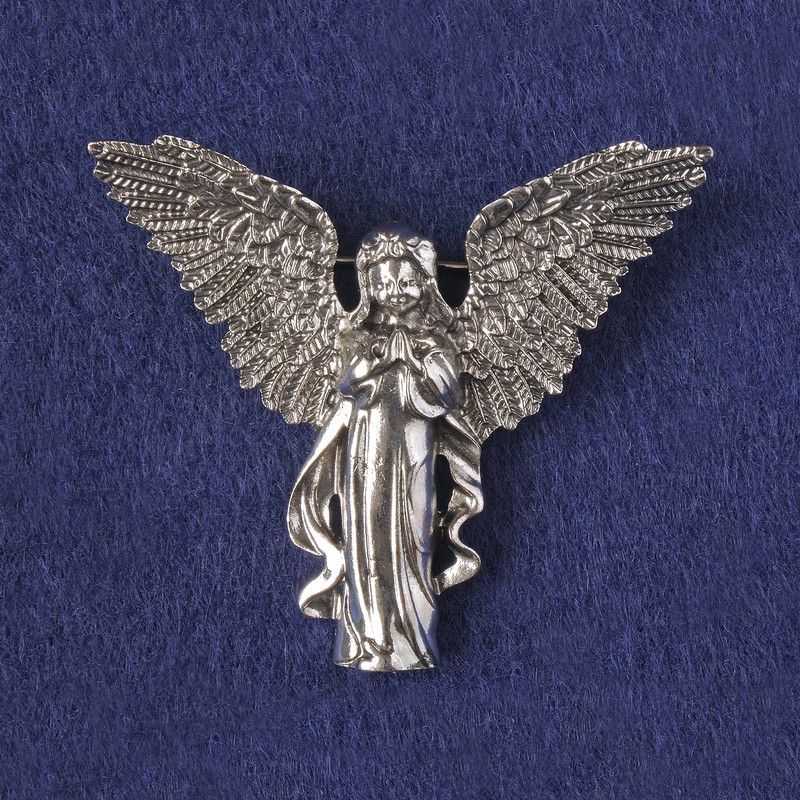 Broszka-wisiorek Anioł, metal srebrzysty 43×50 mm+