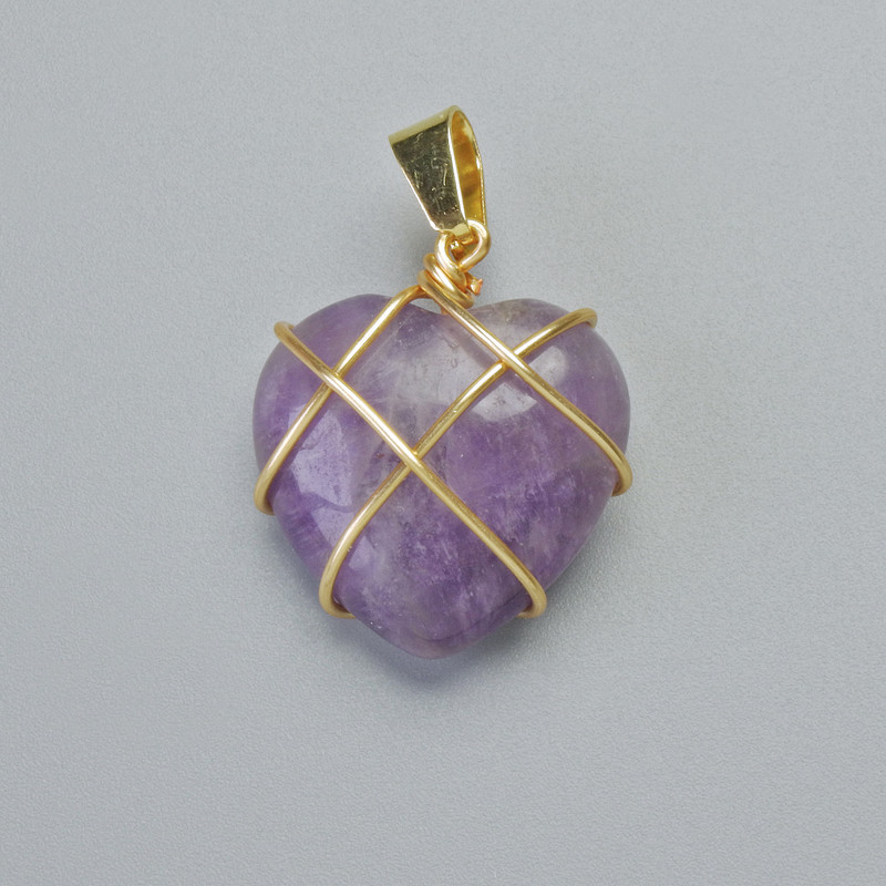 Wisiorek „Serce” z ametystem w złotym splocie, średnica 20×20 mm, długość około 30 mm