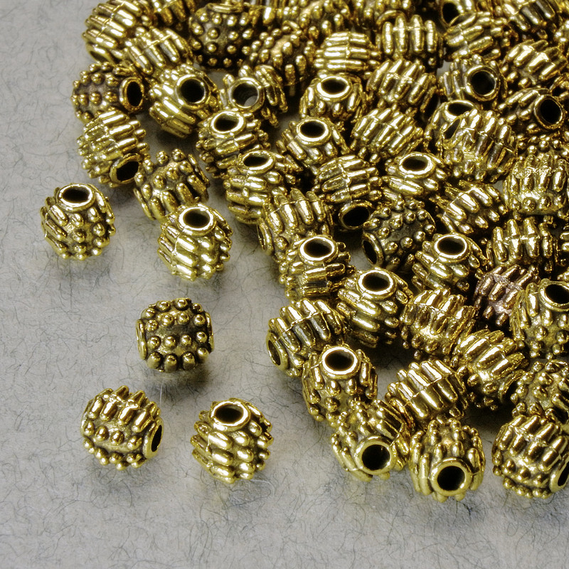 Koralik-wstawka, średnica 4,5 mm, otwór 1,7 mm, złoty kolor metalu, opakowanie 20 g – 75 szt.