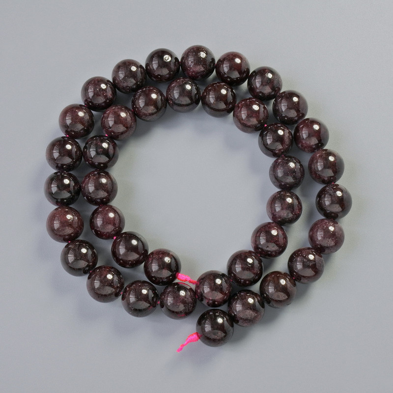 Koraliki granatu z naturalnego kamienia, gładkie kulki, średnica 10 mm ±, długość 38 cm ± na nitce