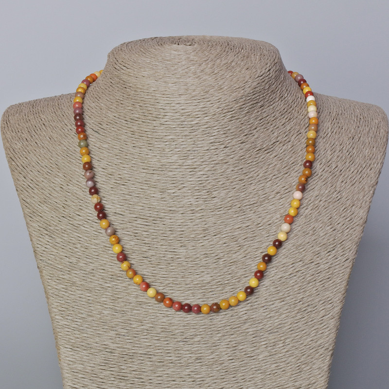 Naszyjnik z jaspisu Mookaite, naturalny kamień, gładkie kulki, średnica 4,5 mm, długość 45–48 cm