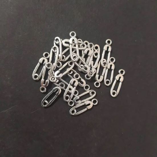 Okucia jubilerskie – zawieszka „Szpilka” 4,5×16 mm ± opakowanie 20 g ± 70 szt.