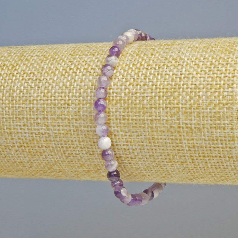 Bransoletka z ametystu szewronowego, naturalny kamień, gładkie kuleczki o średnicy 4 mm ± (rozciągliwy), długość 18 cm+