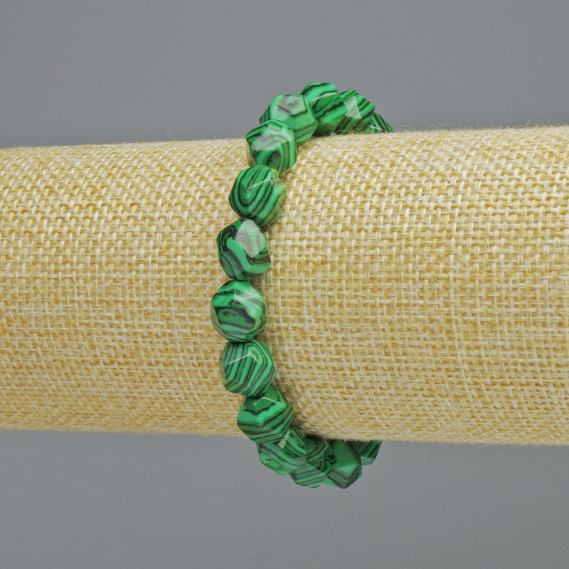 Bransoletka z malachitu (prasowana) wieloboczna, średnica 8,5 × 10 mm ± (elastyczna), długość 18 cm+