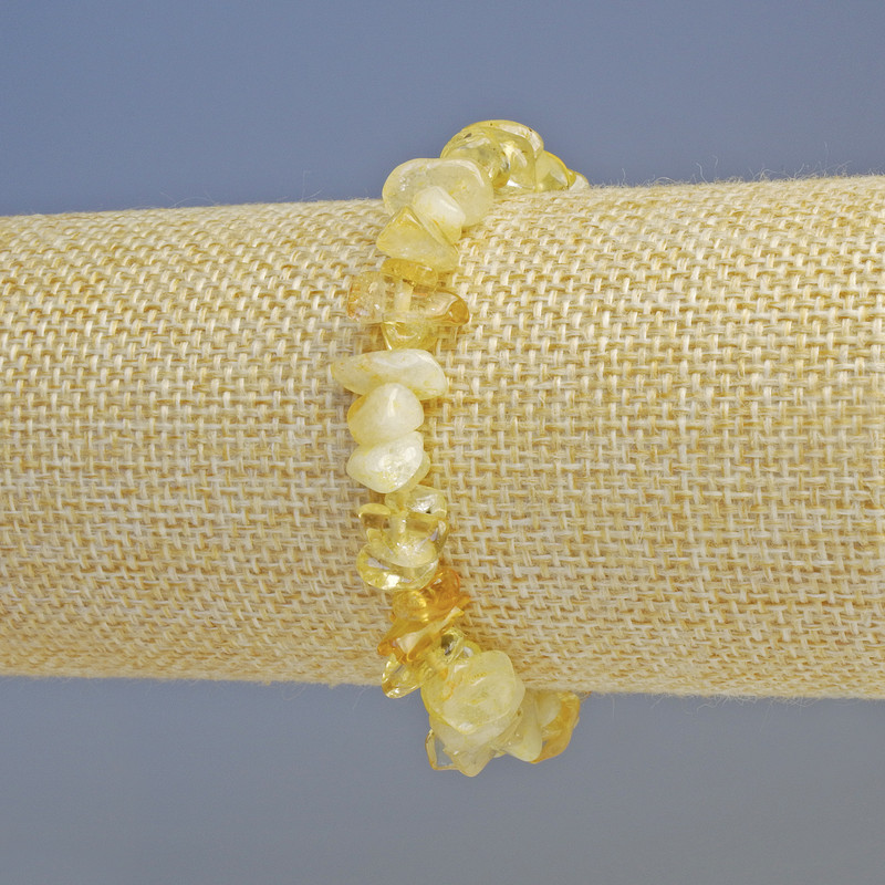 Bransoletka z naturalnego cytrynu, drobiny kamienia o wymiarach 8×4 mm, elastyczna, długość 18 cm+