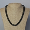 Naszyjnik z szungitu (sztuczny) gładki rondel, średnica 10×4,5 mm, długość 45–49 cm