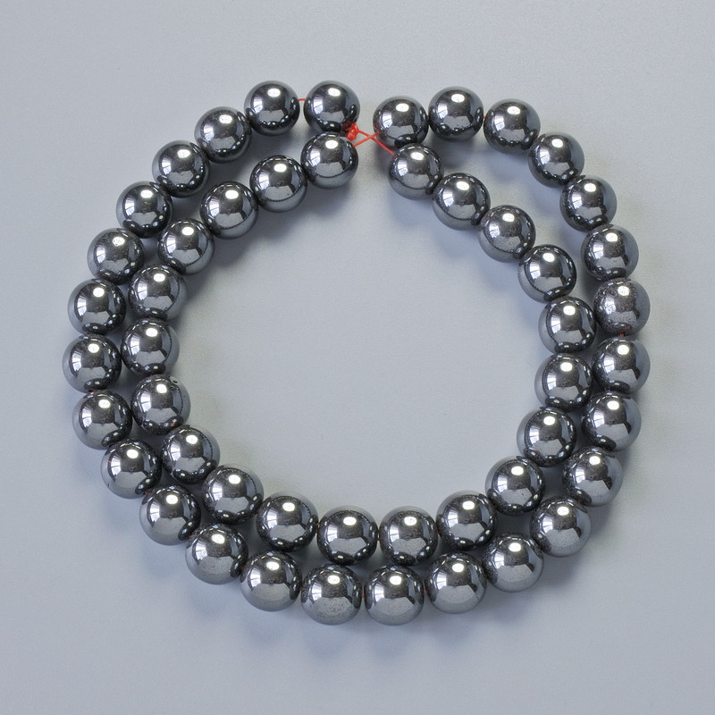 Koraliki hematytu, kuleczki gładkie, średnica 8 mm, długość 39 cm, na nitce