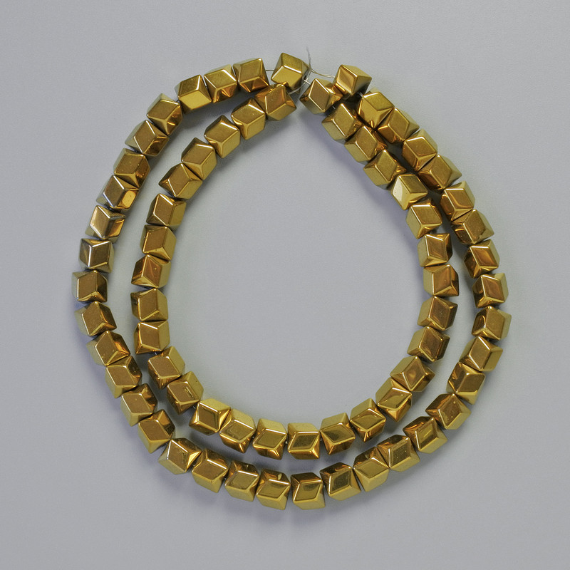 Koraliki hematitu w kształcie sześciokątów, zigzag, kolor złoty, średnica 6×6 mm, długość 42 cm – nić koralików