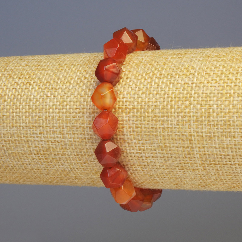 Bransoletka z karneolu, naturalny kamień fasetowane koraliki, średnica 8×8 mm, długość 18 cm, elastyczna