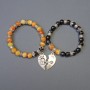 Zestaw bransoletek z agatu – gładkie kuleczki, średnica ok. 8 mm, długość 18 cm (rozciągliwy) z metalowymi wstawkami