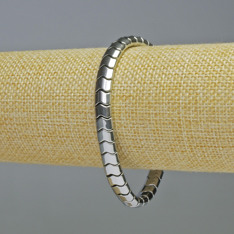 Bransoletka hematyt wężyk zygzak fala, kolor srebrny, średnica 7×5×5 mm, długość 18 cm, elastyczna