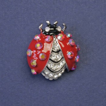 Broszka «Biedronka» z białymi i tęczowymi kryształami 25×22 mm+