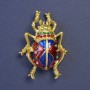 Broszka Żuk skarabeusz – niebieska i czerwona emalia oraz strassami w złocistym metalu 43×25 mm+