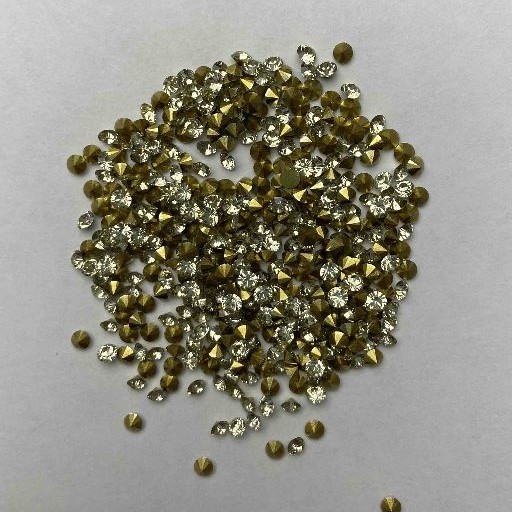 Kryształki strassowe, kolor biały, średnica 3 mm (±), opakowanie 3 g (±)