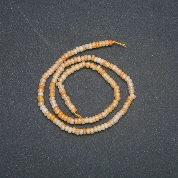 Nitka z szlifowanego agatu w kształcie rondela, średnica 4×2,5 mm, długość 39 cm +