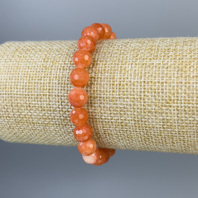 Bransoletka z nefrytu Mashan, fasetowane kulki 8 mm, długość 18 cm, na elastycznej gumce