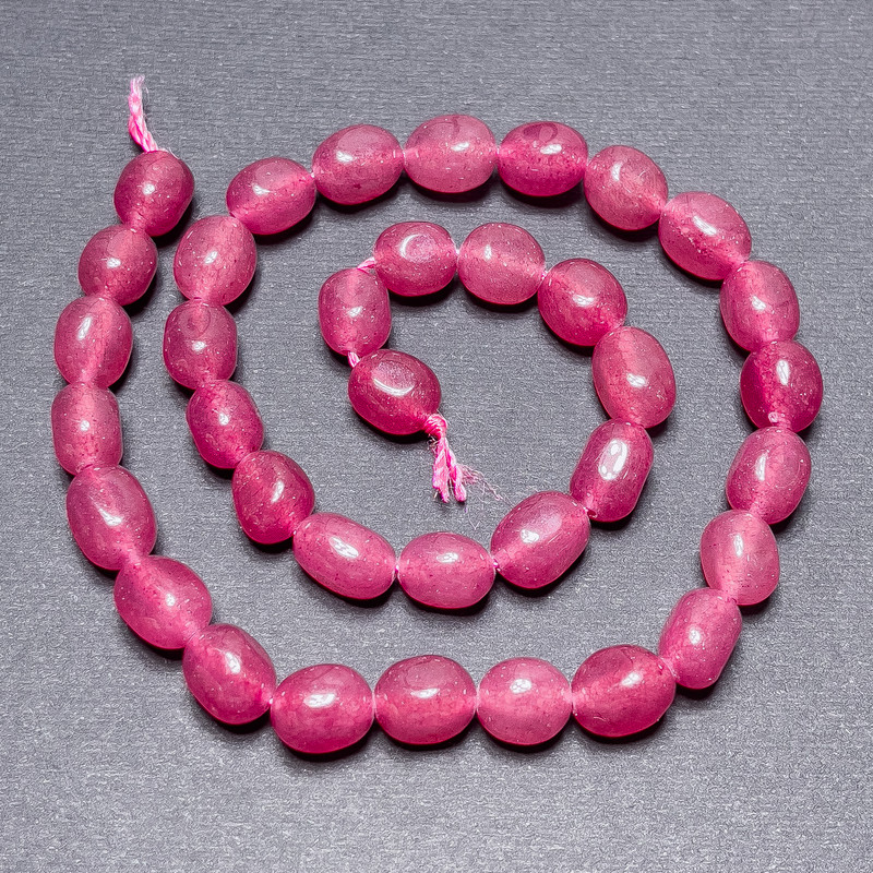 Koraliki z turmalinu na nitce fasetowane, średnica 10×8 mm, długość 38 cm