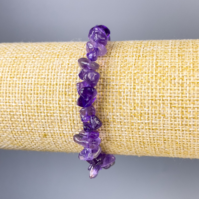 Bransoletka z ametystowych drobin, średnica 12×3 mm, średnica 7×4 mm, długość 18 cm, elastyczna