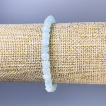 Bransoleta z angelitu, szlifowane kostki o wymiarach 5×5 mm, długość 18 cm, elastyczna