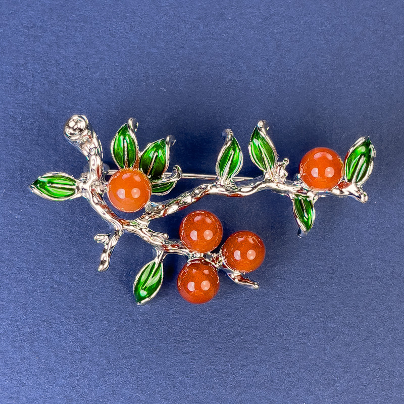 Broszka „Gałązki” z karneolem, metal srebrzysty 48×32 mm+