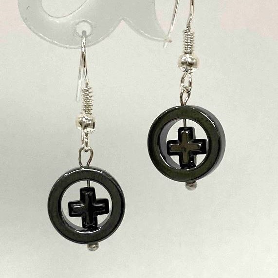 Kolczyki hematyt „Krzyż w kole”, średnica 12 mm, długość około 33 mm