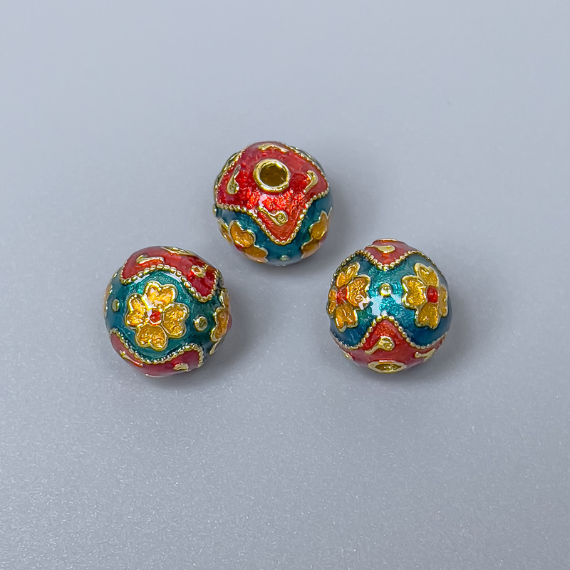 Koralik Cloisonné turkusowo-czerwono-żółty z emalią, średnica 10 mm ±, otwór 2 mm, złoty kolor metalu, 1 szt.