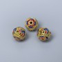 Koralik cloisonné niebiesko-czerwony emaliowany, średnica 10 mm ±, otwór 1,8 mm, złoty kolor metalu, 1 szt.