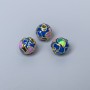 Koralik cloisonné niebiesko-fioletowo-zielony z emalią, średnica 8 mm ± otwór 1,5 mm, złoty kolor metalu, 1 szt.
