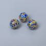 Koralik Cloisonné niebieska emalia, średnica 8 mm ±, otwór 1,5 mm, złoty kolor metalu, 1 szt.