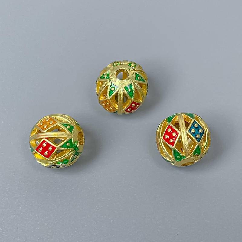 Koralik Cloisonné niebieski, czerwony, zielony, emalia, średnica 10 mm, otwór 2 mm, kolor metalu: złoty, 1 szt.
